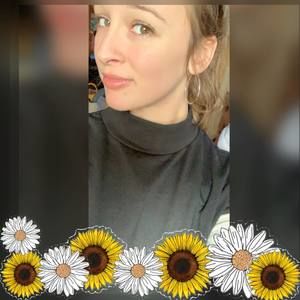 Meet your Posher, Desiree